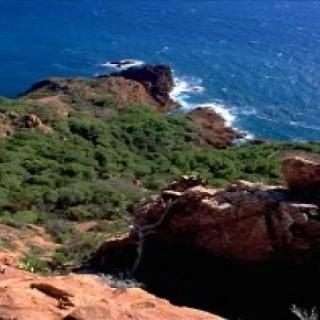 Agay Plage 9 Apartamento *